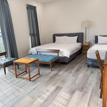Here Homestay Zhongpu Extérieur photo